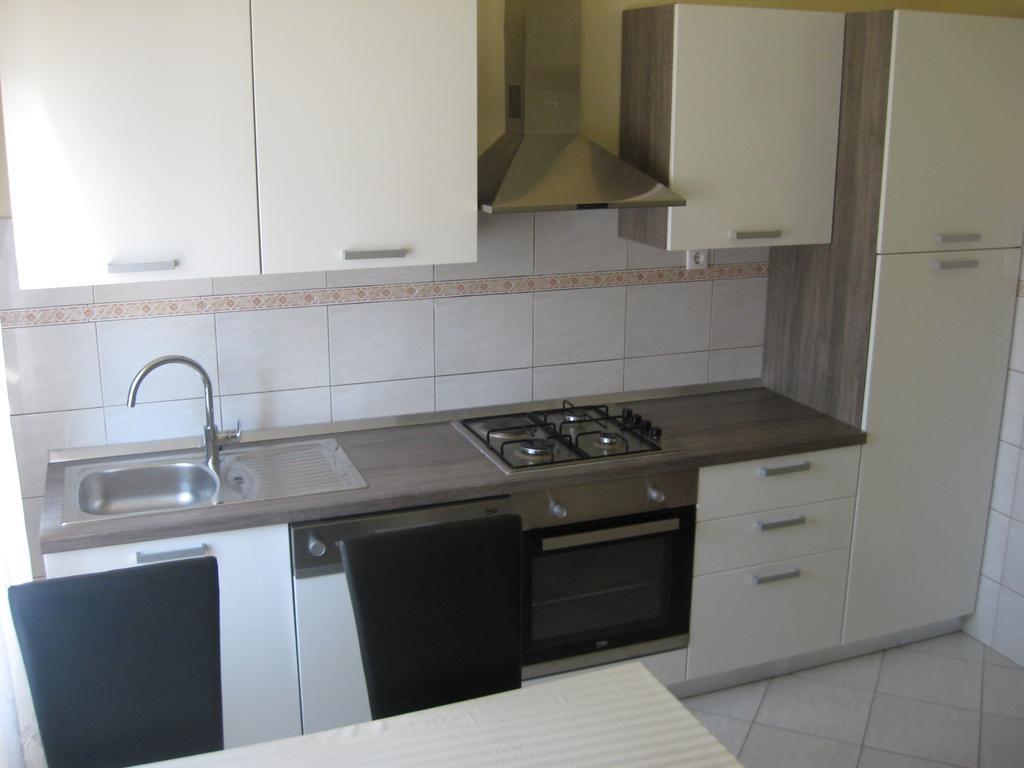 Apartment Lovmar 扎达尔 外观 照片