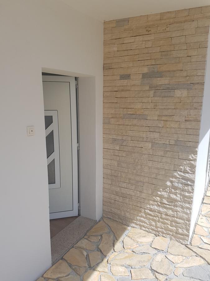 Apartment Lovmar 扎达尔 外观 照片